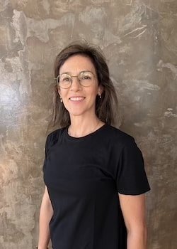 PROFESSORA DE PILATES ELSA ALVEOLOS